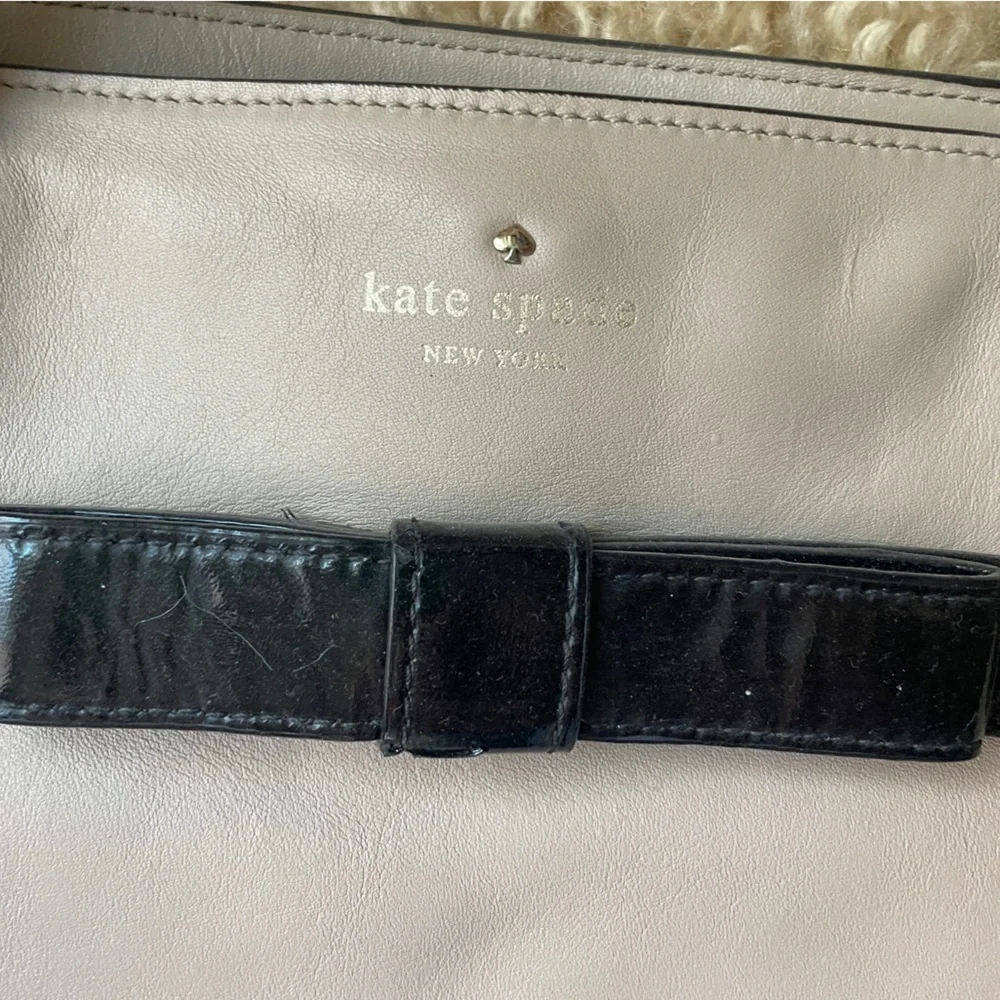 Kate Spade Beige and Black Leather Tote - Picture 2 of 4
